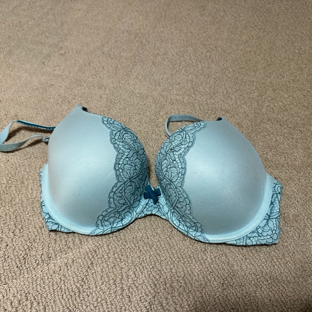 Victoria’s Secret Body by Victoria perfect shape bra- 36C